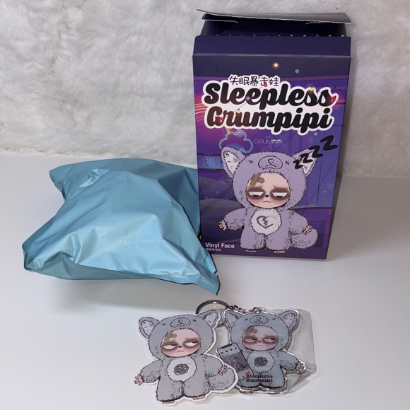 Sleepless Grumpipi Pendant Plushie Confirmed Grey - Picture 1 of 3